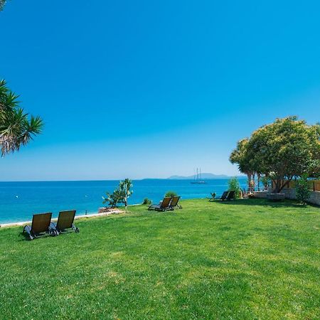 The Beach House Kaminaki Nisaki  Exterior foto